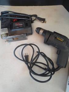 lot 3441 image: Craftsman scroller saw with Black and Decker drill
