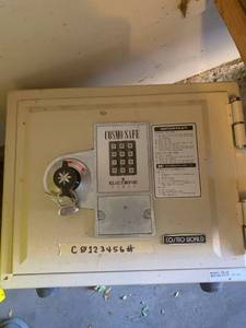 lot 3609 image: Cosmo Safe. Electronic and also uses a key. Combination works 17x 17 x 14