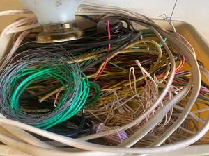 lot 3630 image: Miscellaneous wire. plus light fixture