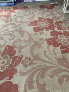 lot 4001 image: Naples Indooroutdoor area rug 84x120