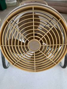 lot 4049 image: Sears Kenmore fan