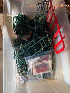 lot 4513 image: Christmas lights and bin