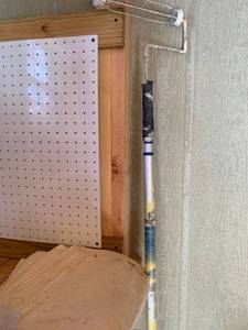 lot 5014 image: Drop cloth and roller with telescoping pole