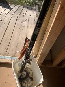 lot 5015 image: MGJ 1910 telescoping fiberglass mast