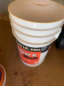lot 5024 image: Watering timers and bucket