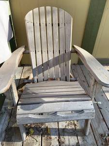 lot 5146 image: Wooden Adirondack chair
