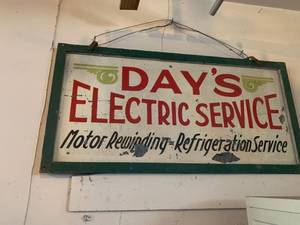 lot 3530 image: Vintage wooden Days Electric Service sign. 48 x 24