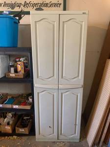 lot 3531 image: Black and Decker storage cabinet. 69 x 25 x 18. Been used in garage