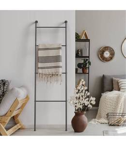 lot 2077 image: Metal Blanket Ladder - Black