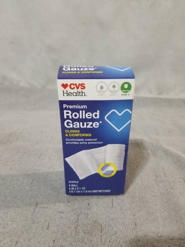 lot 540034 image: CVS HEALTH PREMIUM ROLLED GAUZE CLINGS & CONFORMS 1 ROLL 4 IN X 2.1 YD