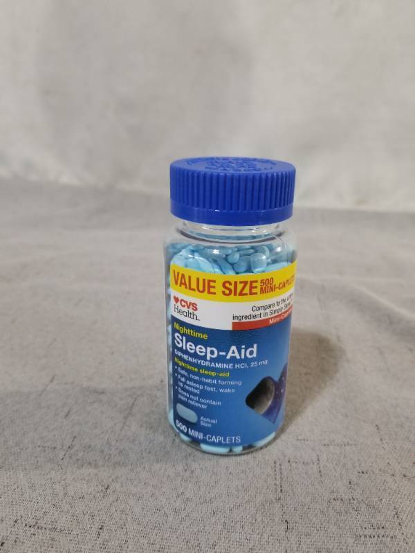 lot 540141 image: CVS Health Sleep Aid Mini Caplets Nighttime Diphenhydramine HCl 25mg 500 CT