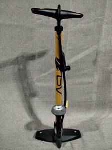 lot 51234 image: Tire Pump