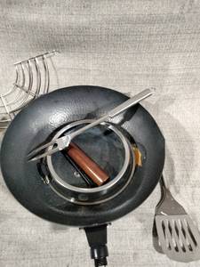 lot 51255 image: Wok