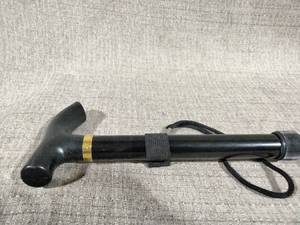 lot 51257 image: Walking Cane