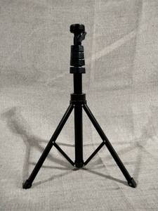 lot 51267 image: Tripod