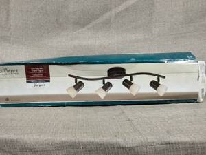 lot 51278 image: Vanity Light