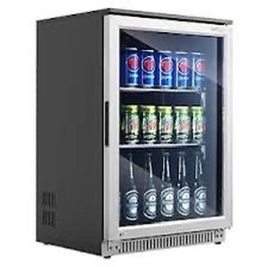 lot 31045 image: Beverage Fridge