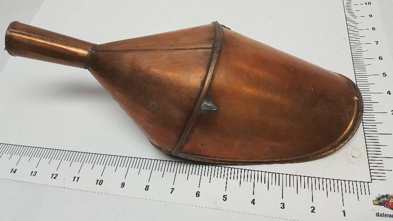 lot 6565 image: Copper or brass flour or feed scoop.  Cool old piece