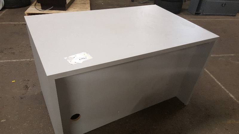 lot 6466 image: Heavy duty work desk or table 48 X 30 X 29 off the floor with nice Formica type wood finish