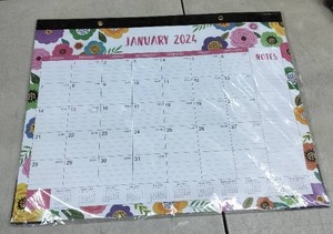 lot 3839 image: 2024 Calendar 1pc