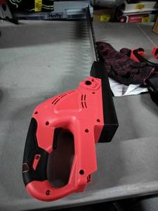 lot 1660 image: Cordless 21 Hedge Trimmer