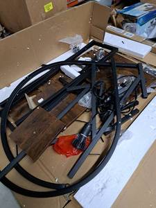 lot 5581 image: Shelving Unit With Lights