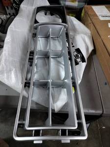 lot 1589 image: 1974-1977 Ford Truck grille RH