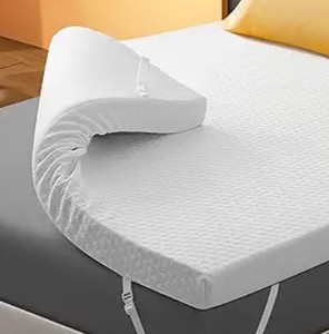 lot 1656 image: Cooling Gel Mattress Topper Queen 3