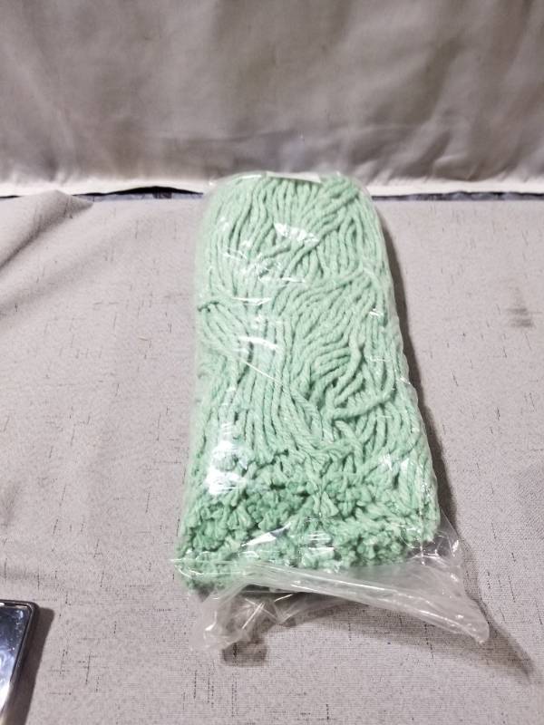 lot 280076 image: 24 GREEN BLEND INDUSFLAT MOP HEAD 8025GIF