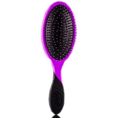 lot 540220 image: The Wet Brush Pro Detangler - Purple w Black Handle