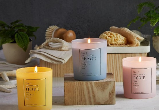 lot 390501 image: GOOD MATTERS Scented Luxury Candles, Living Well Gift Set (Hope, Love, Peace), 3 Glass Candles, 12oz Each Retail $84.99