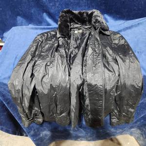 lot 54358 image: Giaca XL Jacket
