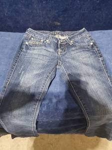 lot 54393 image: D-Fuz Jeans Size 12