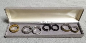 lot 51330 image: Lot Of Rings