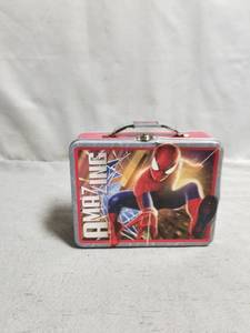 lot 51334 image: Amazing Spider-Man Lunch Box