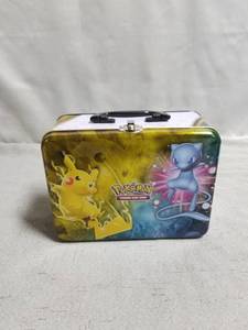 lot 51335 image: Pokemon Lunch Box With Some Cards