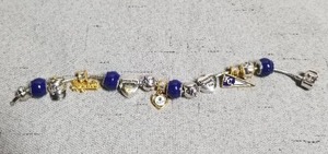 lot 51350 image: The Bradford Exchange Kansas City Royals Bracelet