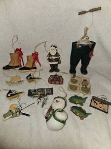 lot 73 image: Fishing Ornaments