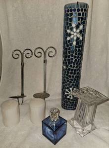 lot 108 image: Candle holders