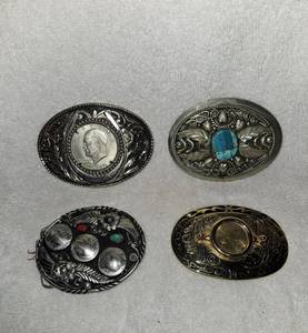 lot 165 image: Belt buckles