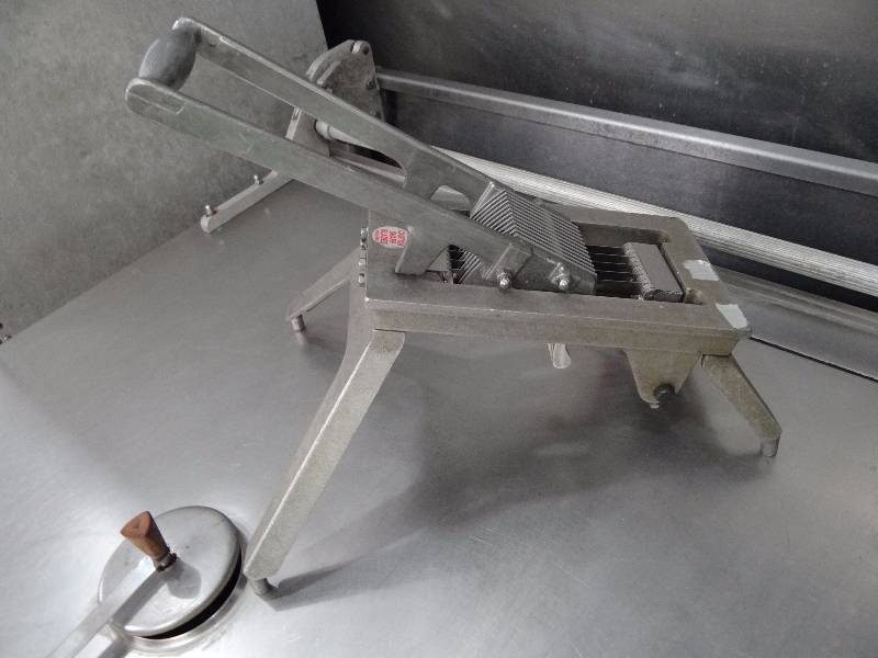 lot 4134 image: Commercial Kitchen Slicer