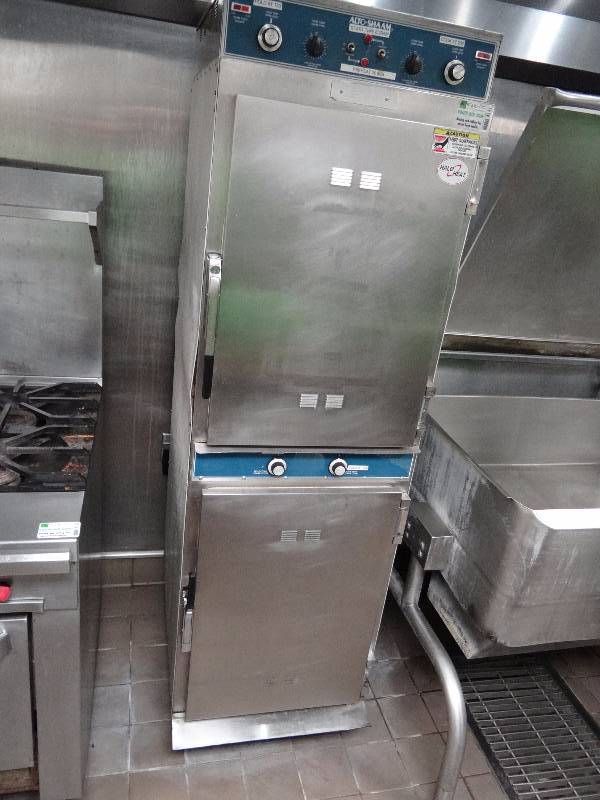 lot 4141 image: Alto Shaam Halo Heat Upright 2 Door Heating Holding Cabinet