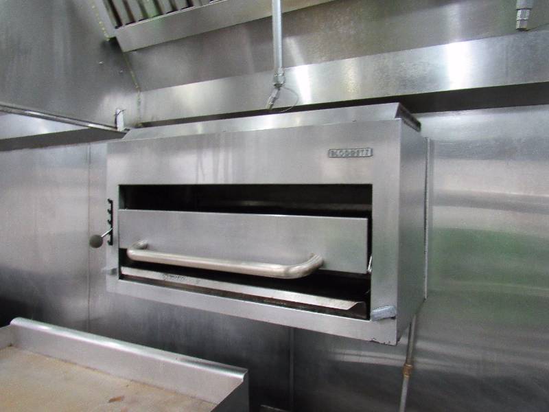 lot 4088 image: 36 Blodgett Gas Cheese Melter