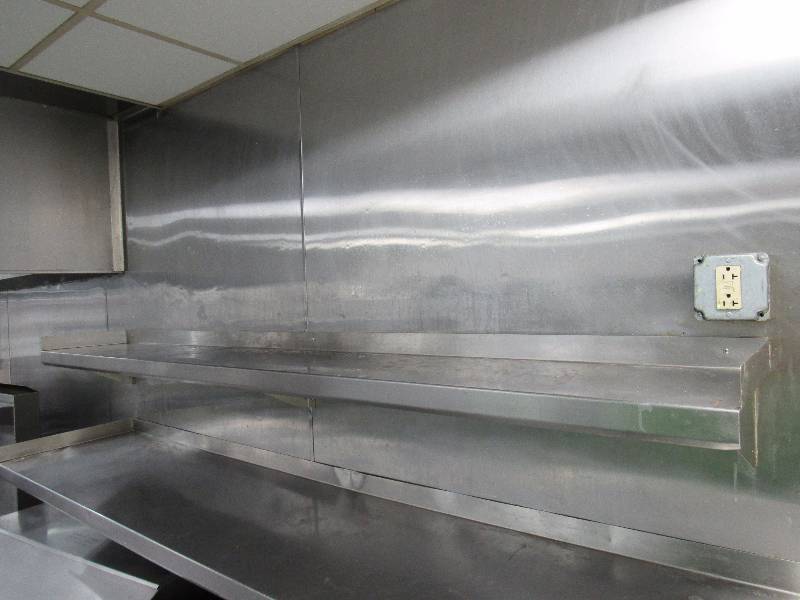 lot 4092 image: Stainless Steel Wall Mount Shelf