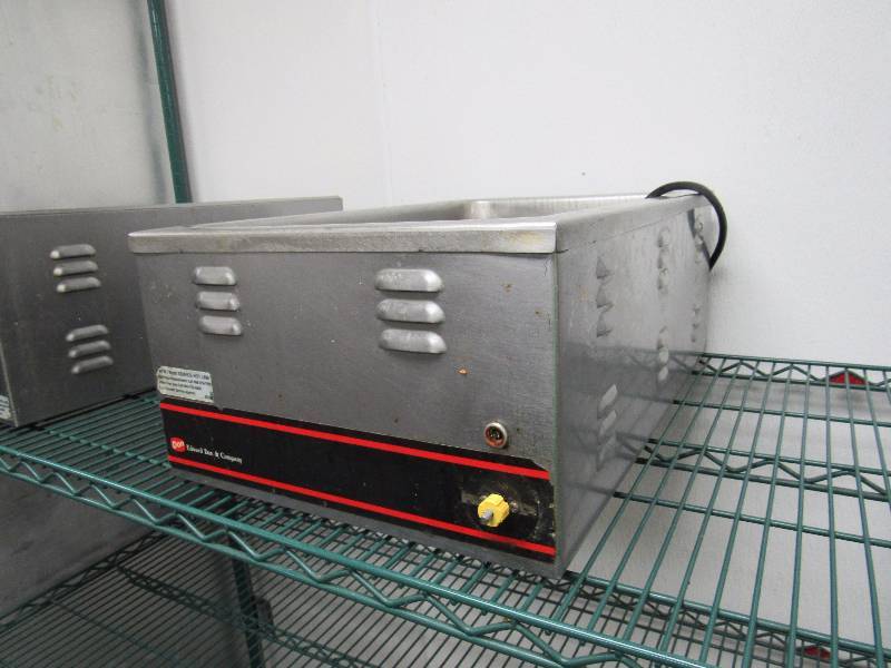 lot 4104 image: AP Wyott Counter Top Food Warmer