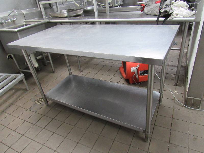 lot 4117 image: 60x30 Fully Stainless Work Table