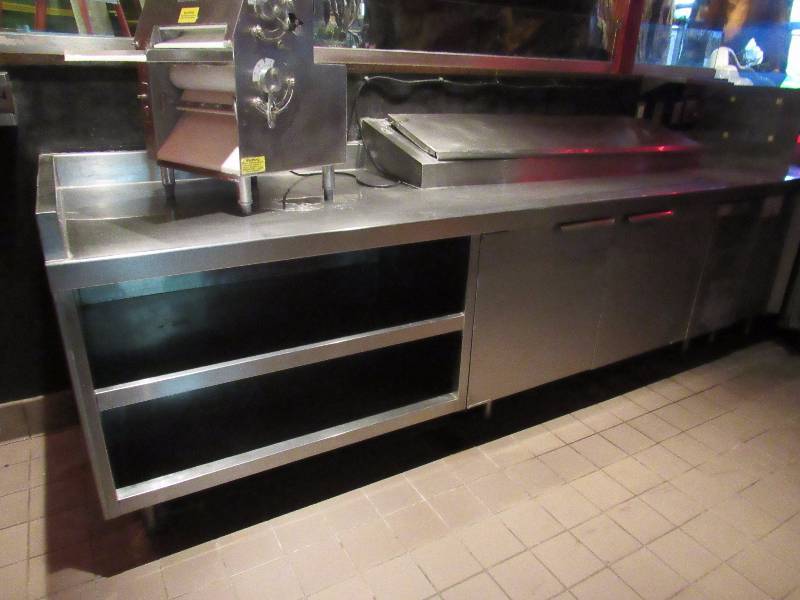 lot 4122 image: 11 Custom Built Randell Refrigerated PrepWork Station