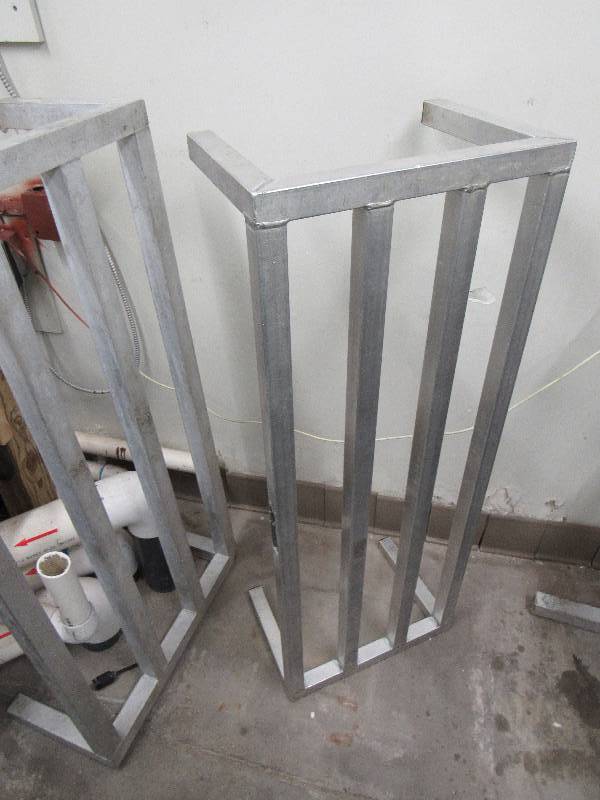 lot 4202 image: Fully Aluminum Dunnage Rack