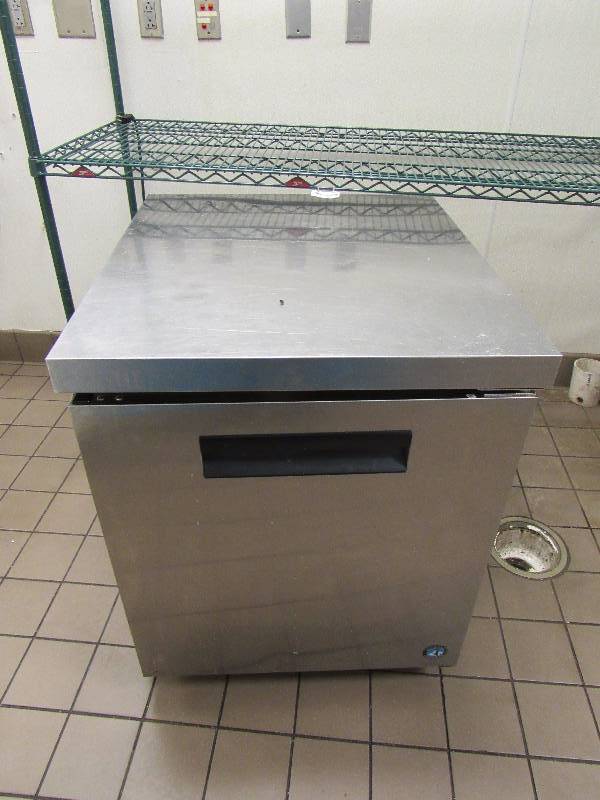 lot 4257 image: 30x27 Hoshizaki Stainless Cooler
