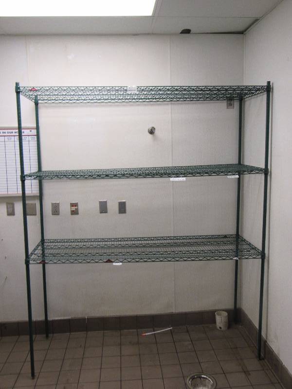 lot 4258 image: (3) Tier Wire Metal  Metro Rack